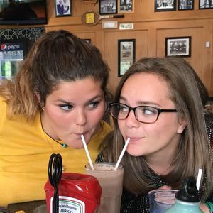 Meet your Posher, Jules